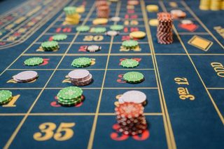 game crypto Debet